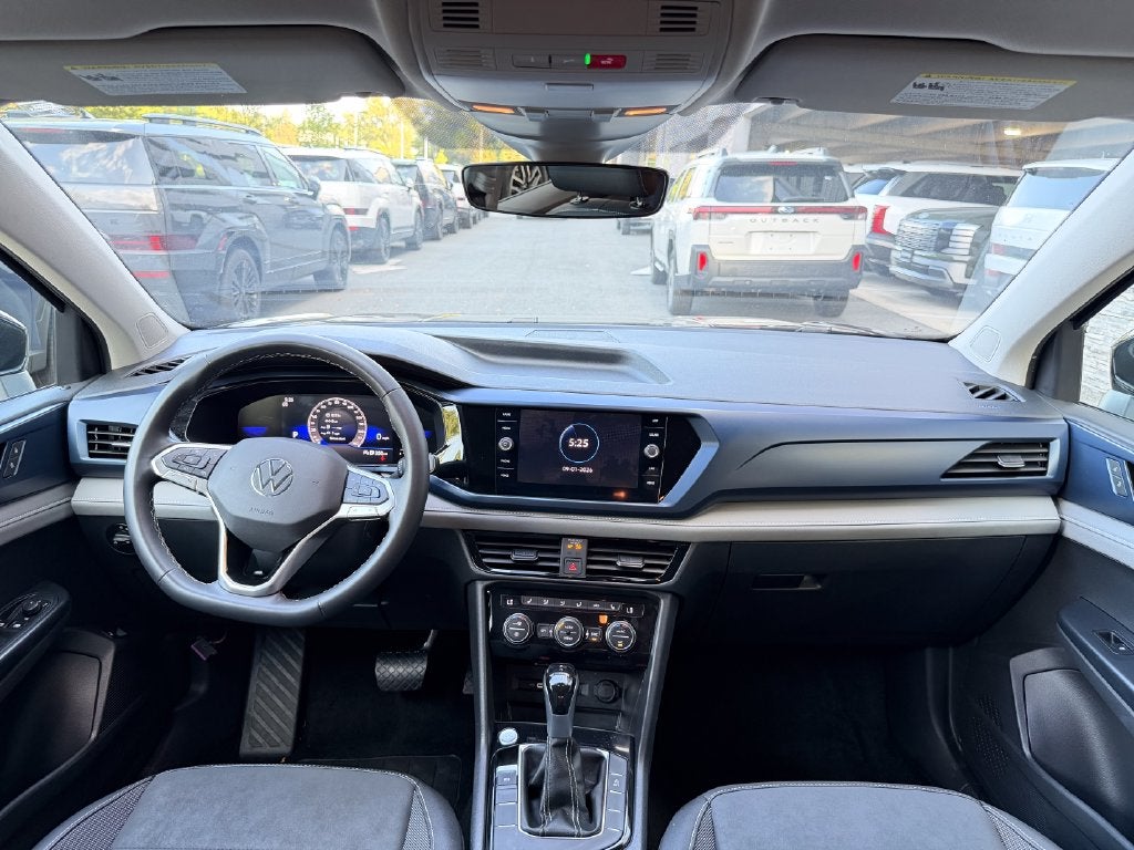 2024 Volkswagen Taos 1.5T SE
