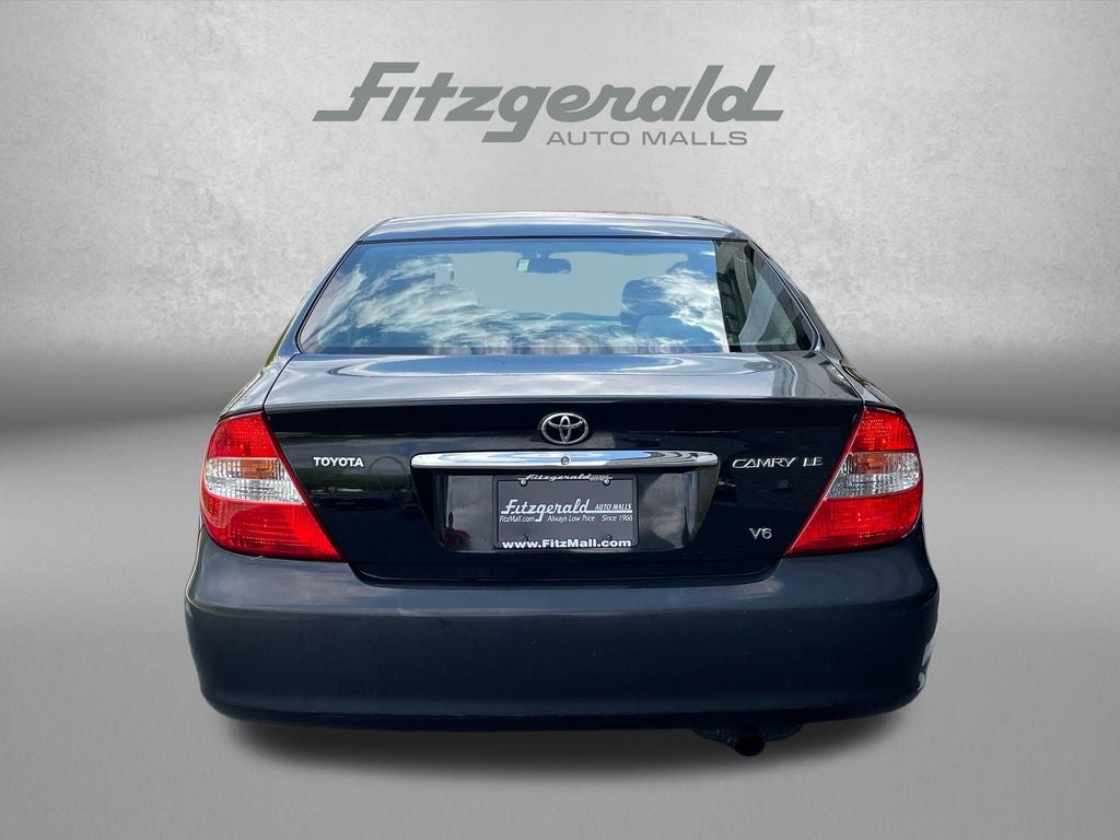2004 Toyota Camry LE