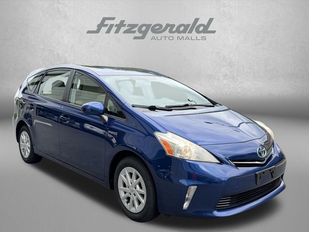 2012 Toyota Prius v Three