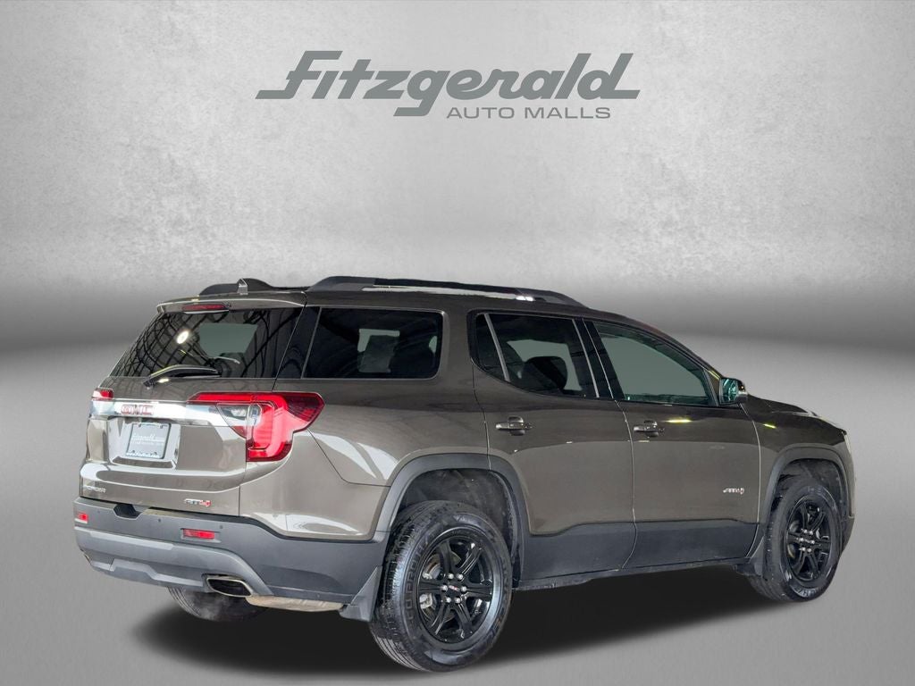 2020 GMC Acadia AT4