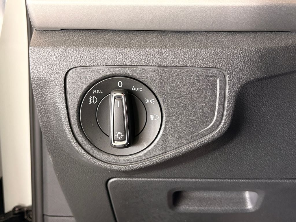 2018 Volkswagen Atlas 3.6L V6 SE w/Technology