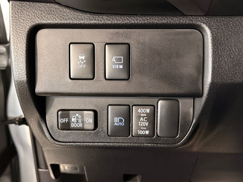 2023 Toyota TACOMA LIMITED Limited V6