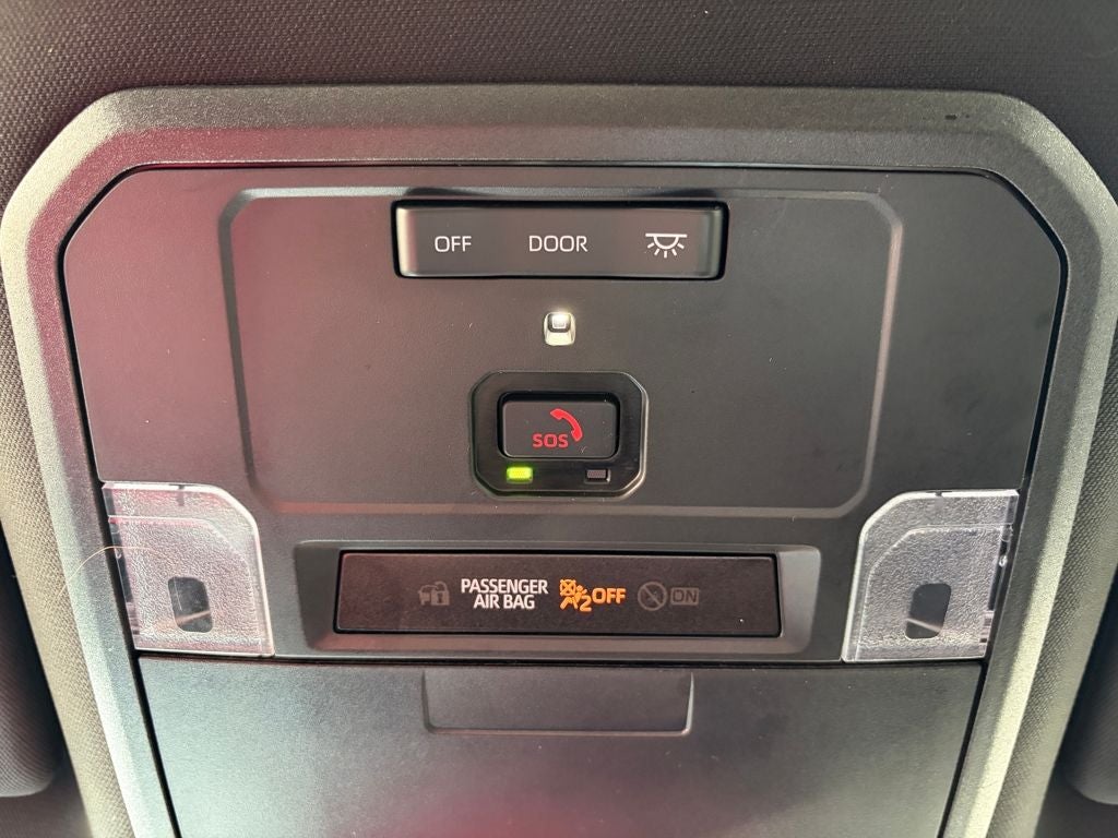 2025 Toyota TACOMA SR5 SR5