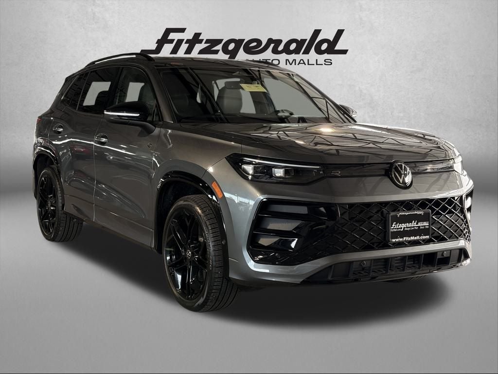 2025 Volkswagen Tiguan 2.0T SE R-Line Black