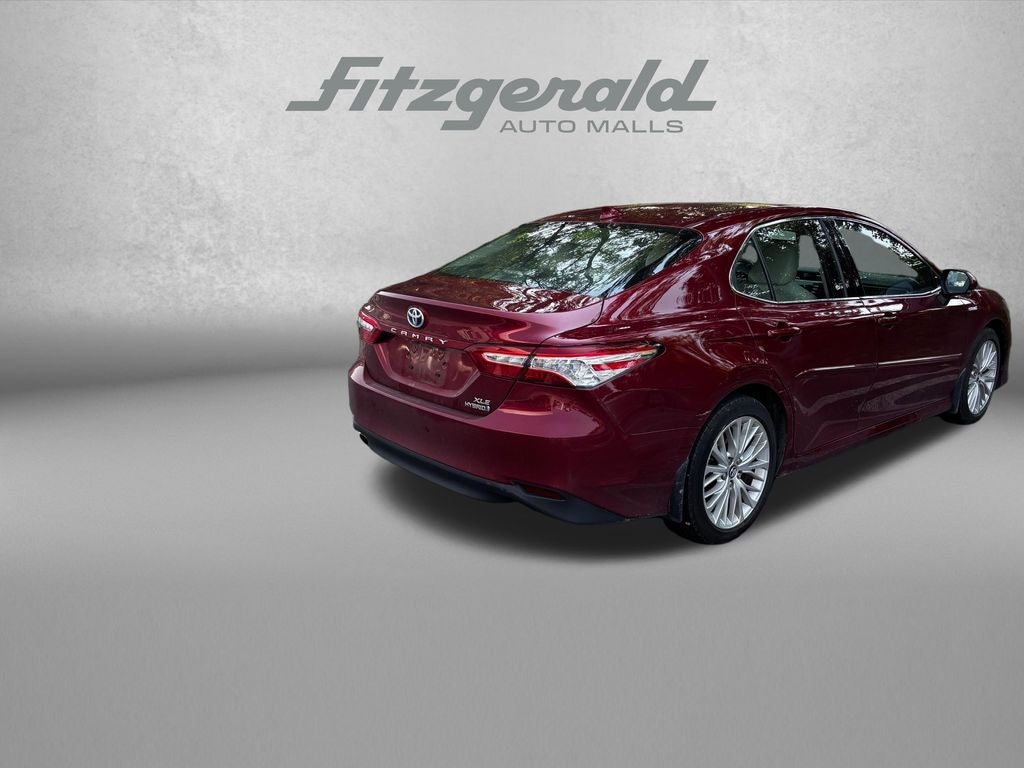 2019 Toyota Camry Hybrid XLE