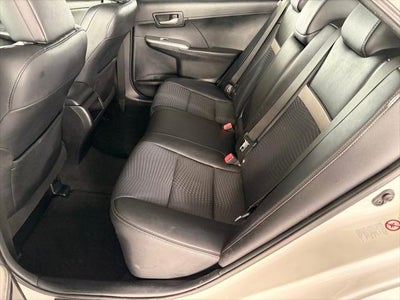 2014 Toyota CAMRY SE