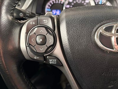 2014 Toyota CAMRY SE