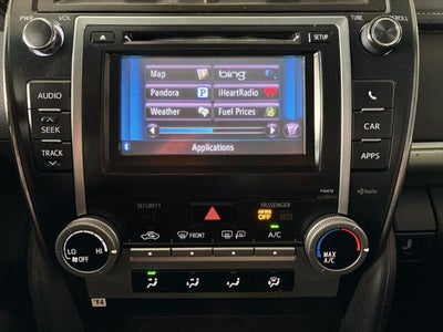 2014 Toyota CAMRY SE