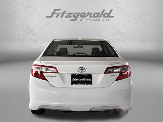 2014 Toyota CAMRY SE