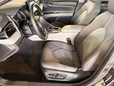 2024 Toyota CAMRY LE