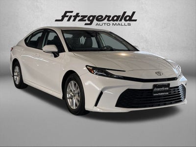 2025 Toyota CAMRY LE