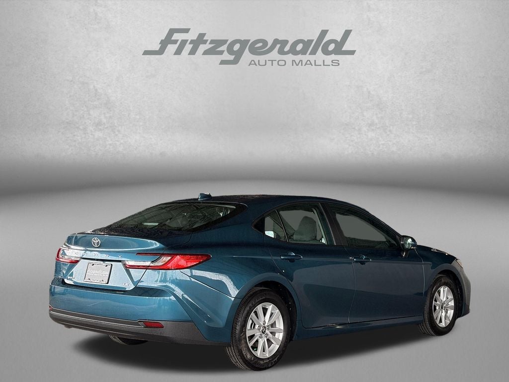 2026 Toyota CAMRY LE