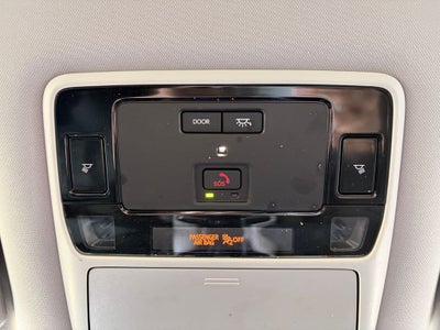 2025 Toyota GRAND HIGHLANDER LE