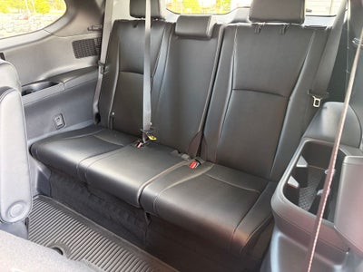 2026 Toyota GRAND HIGHLANDER HEV Nightshade Edition