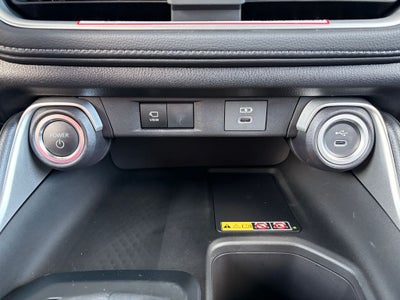 2026 Toyota GRAND HIGHLANDER HEV Nightshade Edition