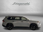 2026 Toyota GRAND HIGHLANDER HEV Nightshade Edition
