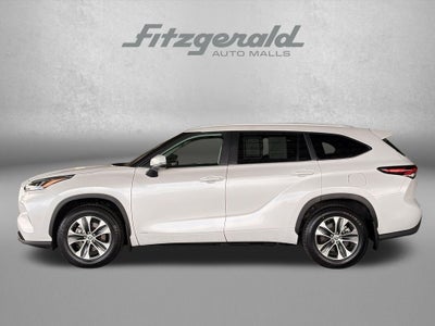 2025 Toyota Highlander Hybrid XLE