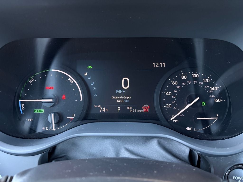 2025 Toyota Sienna LE 8 Passenger