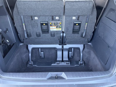 2025 Toyota Sienna LE 8 Passenger