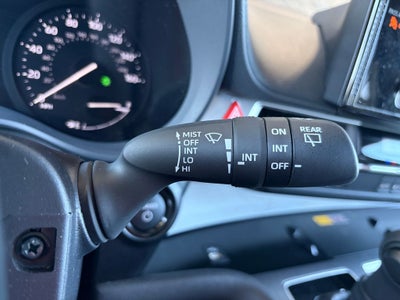 2025 Toyota Sienna LE 8 Passenger