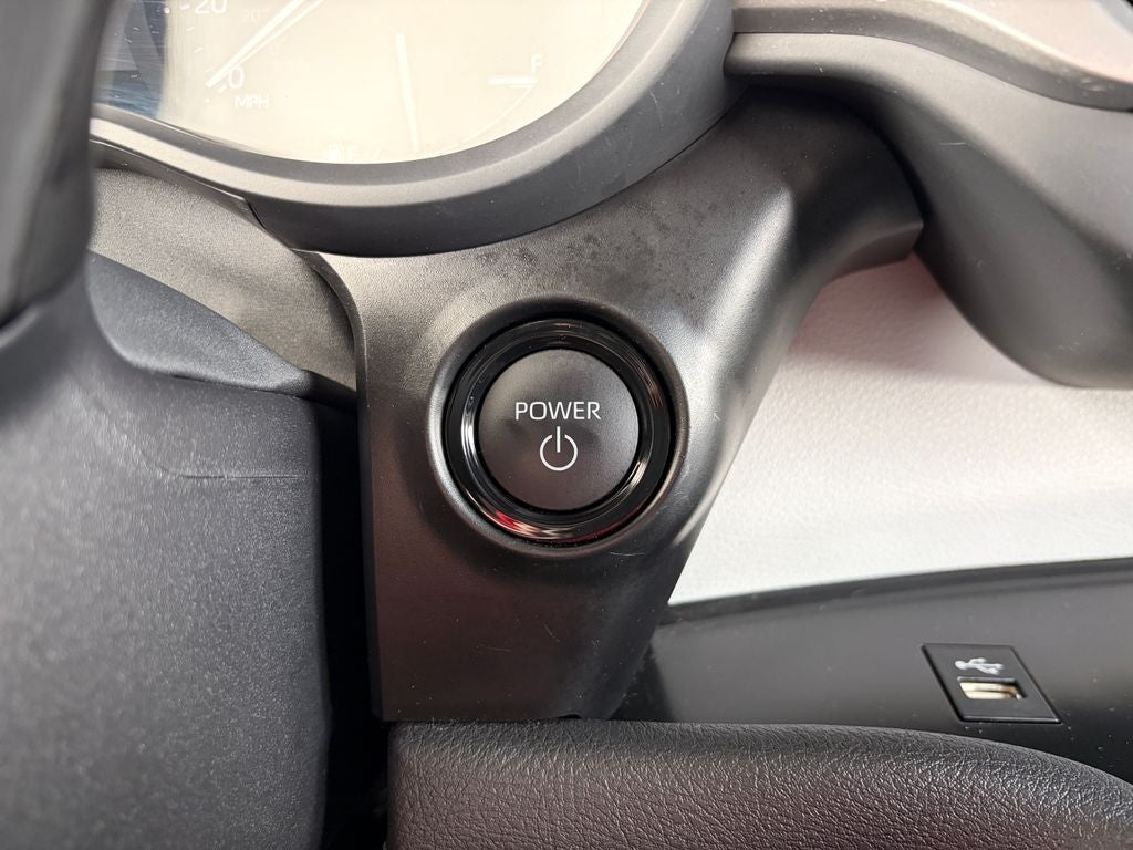 2026 Toyota Sienna LE 8 Passenger