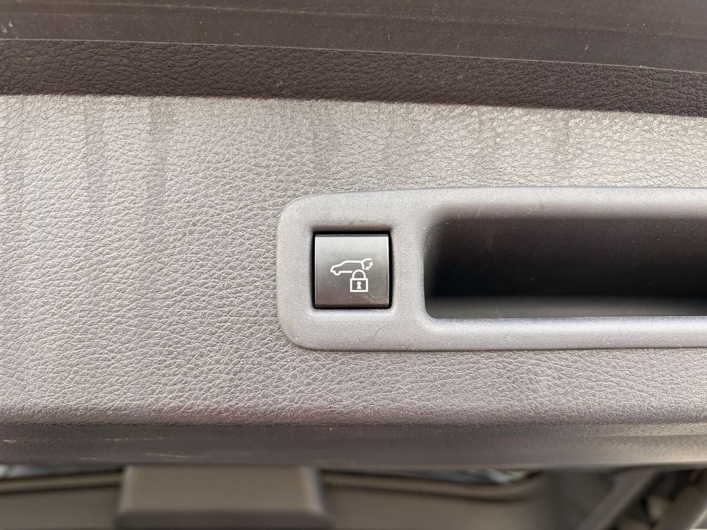 2025 Toyota SIENNA XLE XLE 8 Passenger