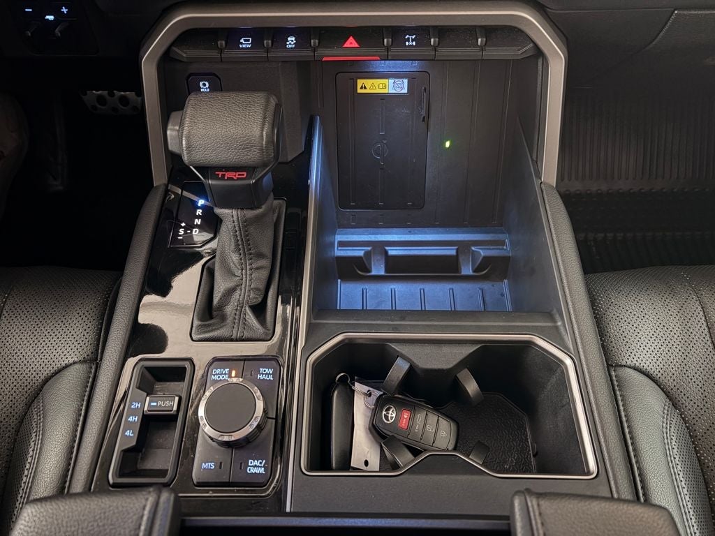 2023 Toyota TUNDRA 4X4 Limited