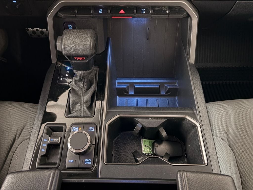 2023 Toyota TUNDRA 4X4 SR5