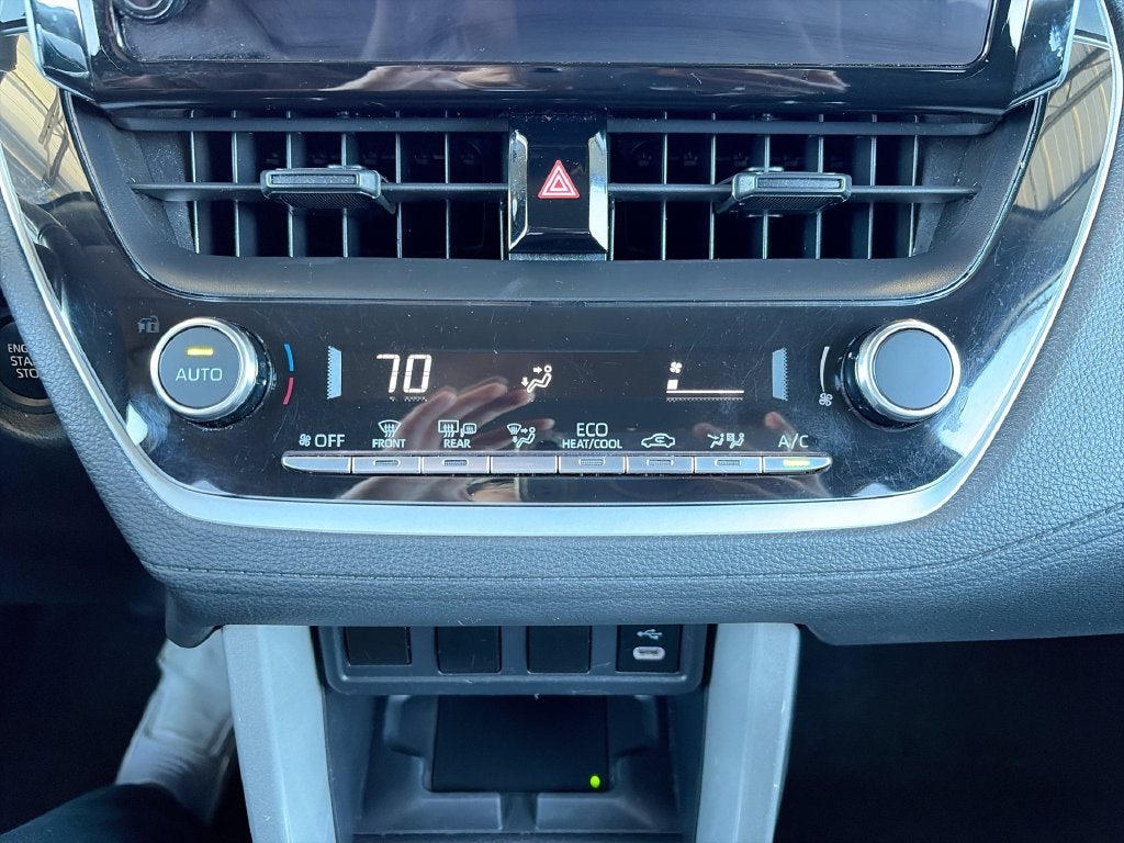 2024 Toyota Corolla Cross LE