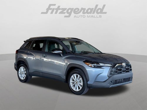 2026 Toyota Corolla Cross LE