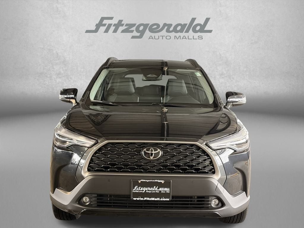 2025 Toyota Corolla Cross XLE