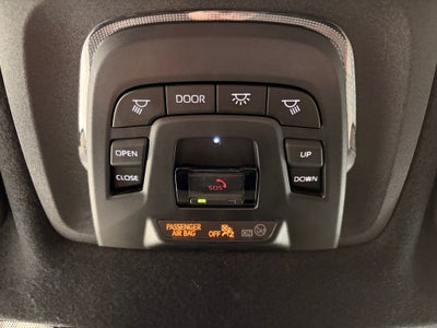 2023 Toyota Corolla Cross Hybrid XSE