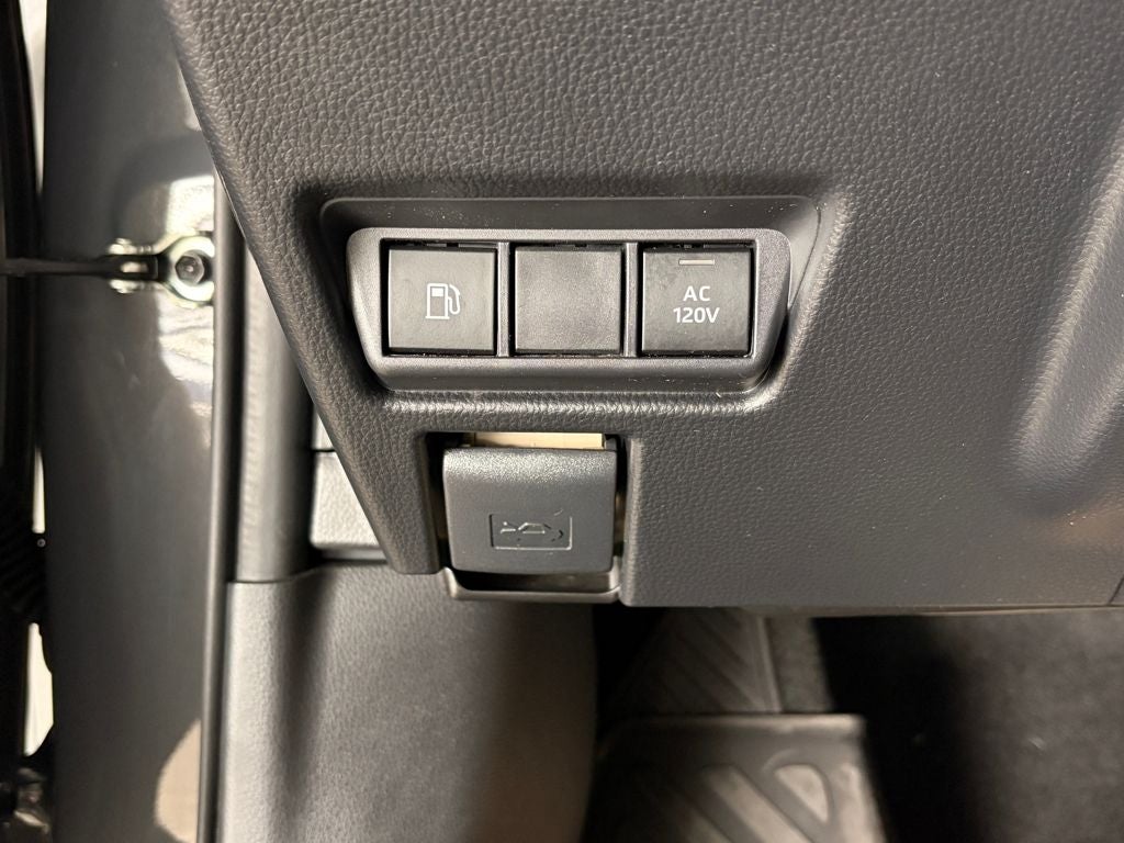 2024 Toyota PRIUS PRIME XSE Premium