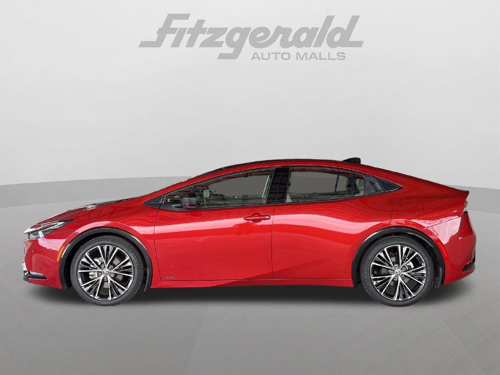 2024 Toyota Prius XLE