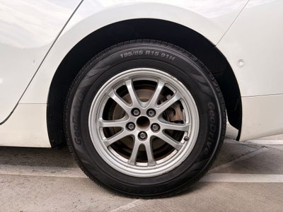 2018 Toyota PRIUS Two