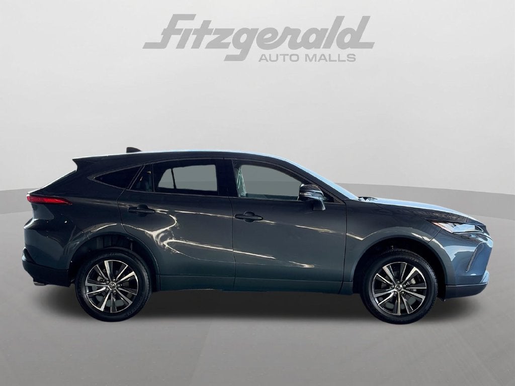 2024 Toyota Venza LE