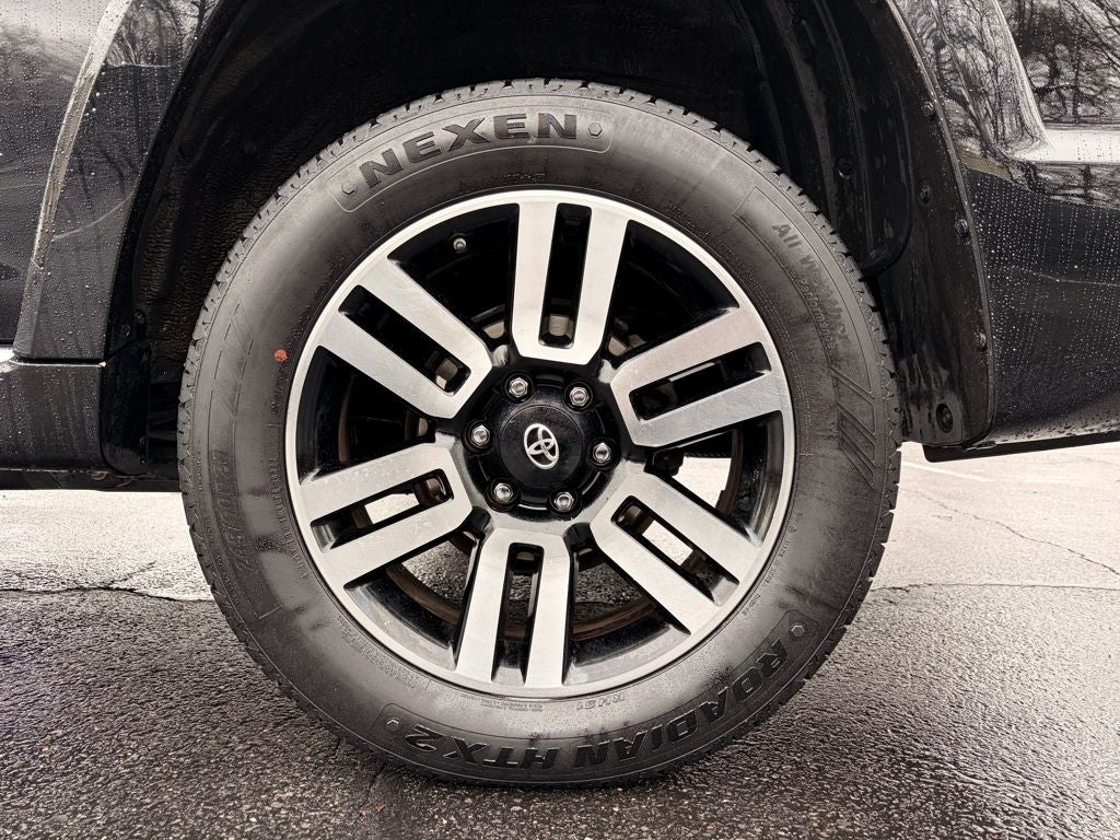 2019 Toyota 4RUNNER Limited