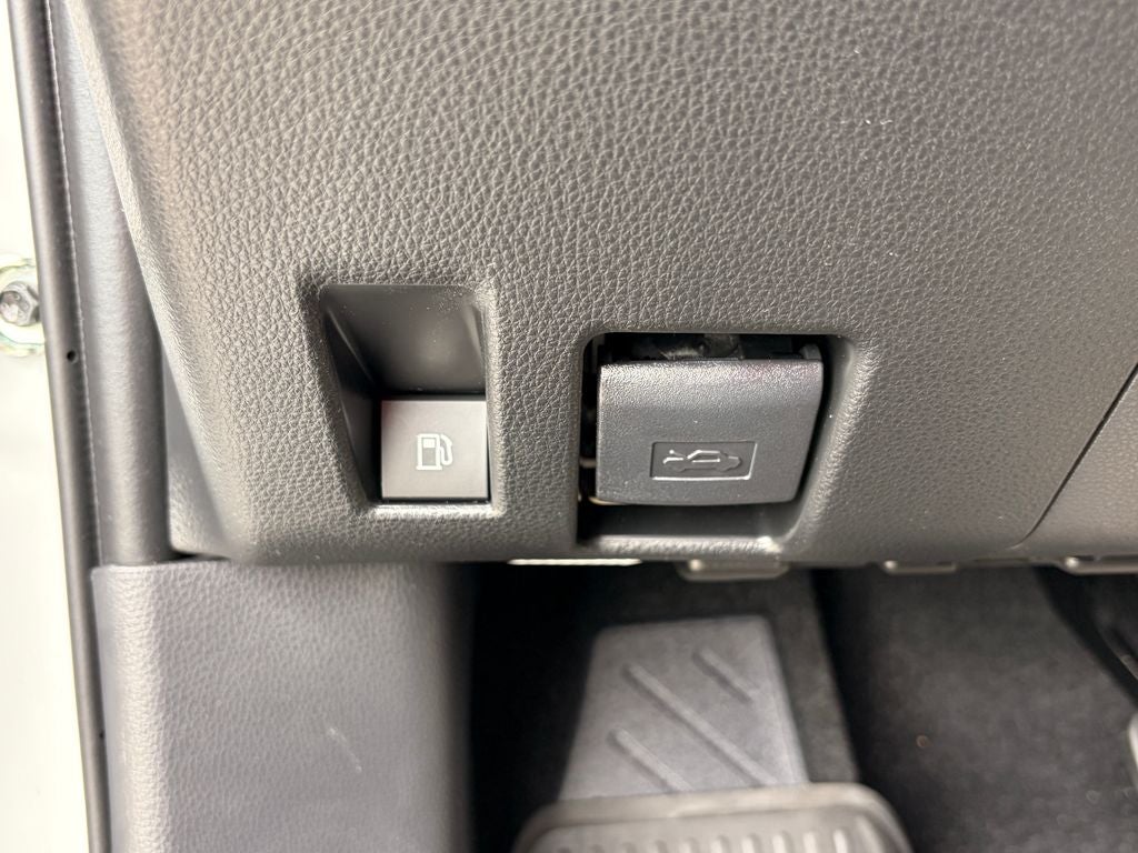 2025 Toyota RAV4 HYBRID Limited