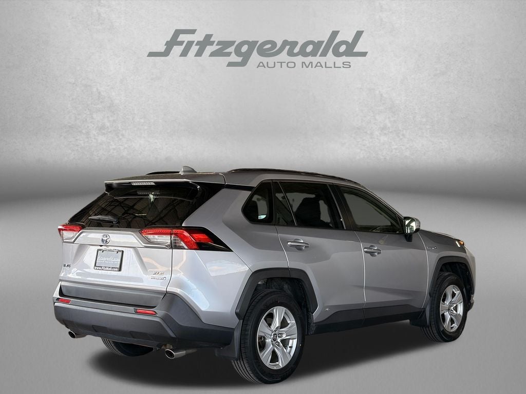 2021 Toyota RAV4 HYBRID XLE