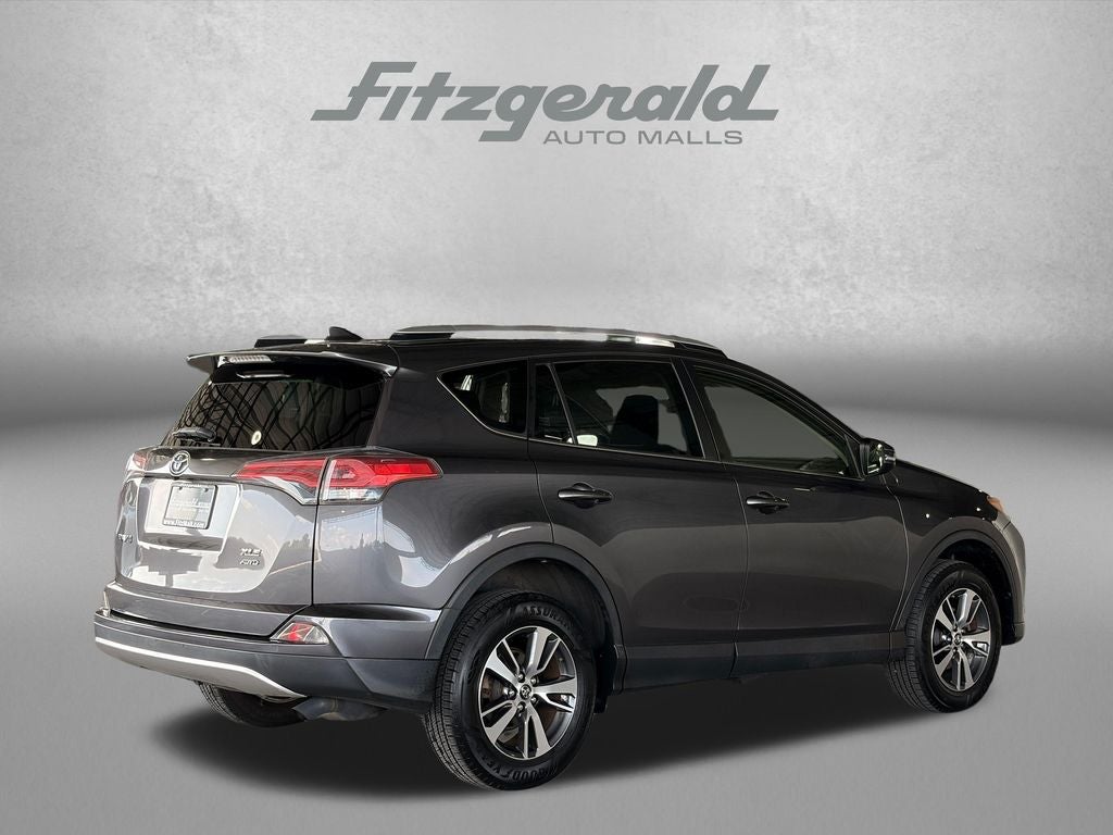 2016 Toyota RAV4 XLE