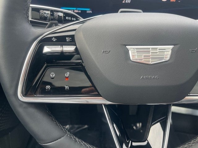 2025 Cadillac LYRIQ Sport