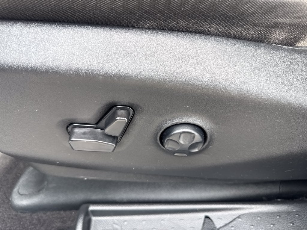 2024 Chrysler Pacifica Touring