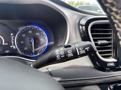 2024 Chrysler Pacifica Touring
