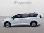 2024 Chrysler Pacifica Touring