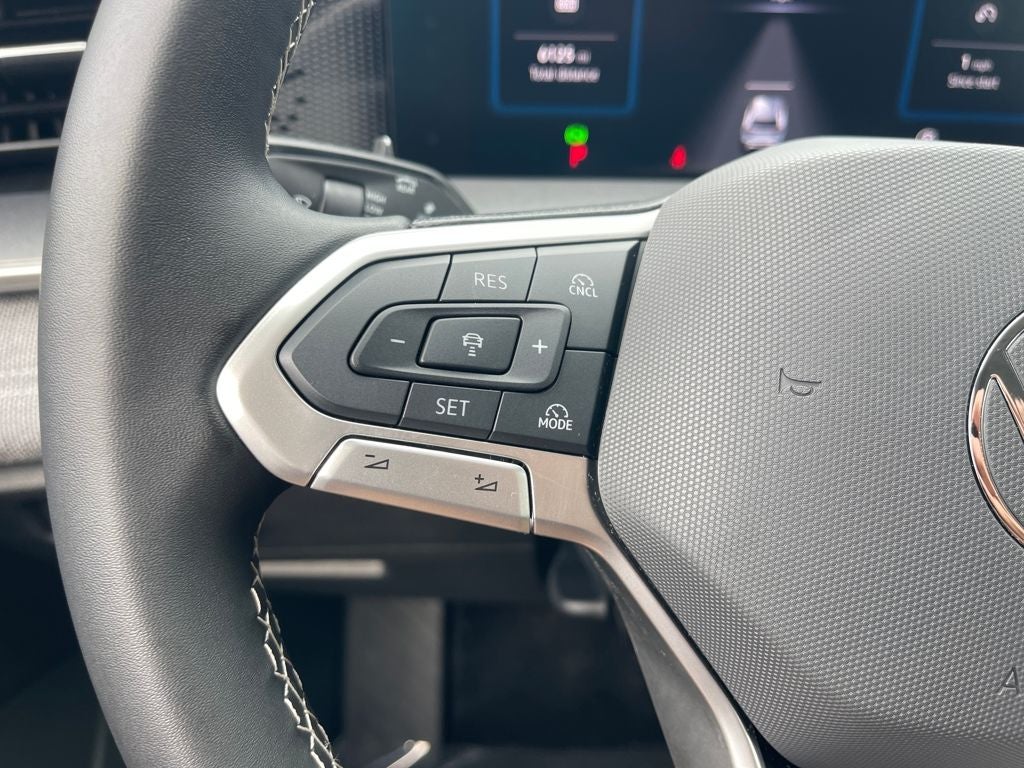 2025 Volkswagen Tiguan 2.0T S