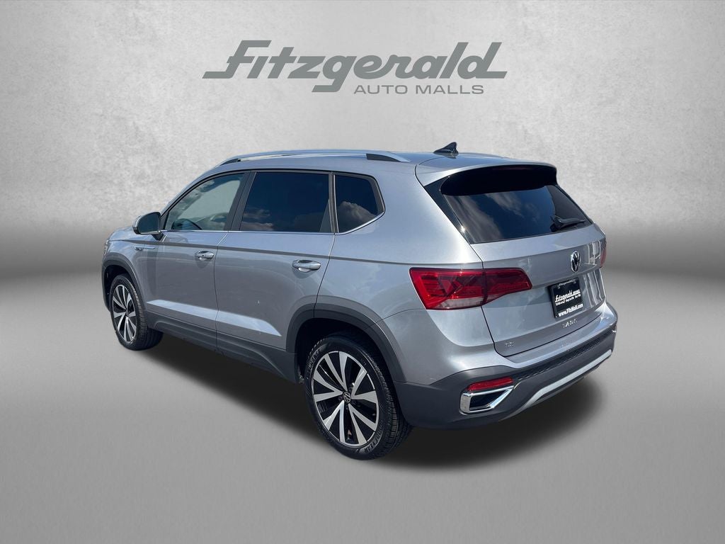 2024 Volkswagen Taos 1.5T SE