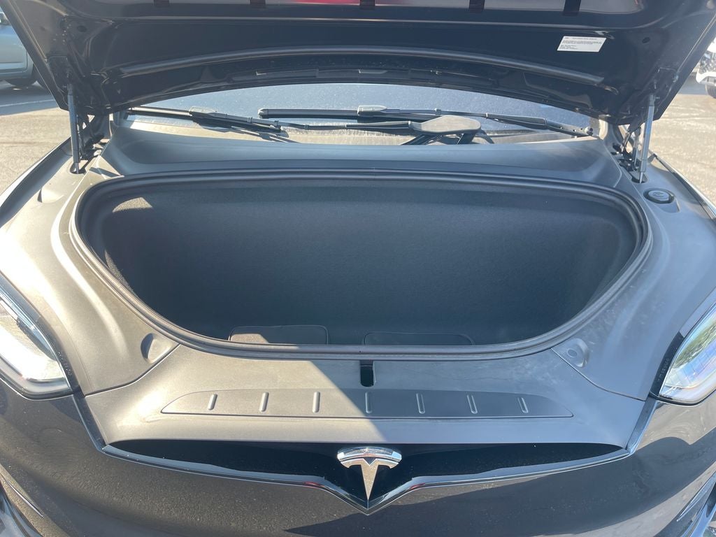 2024 Tesla Model X Base