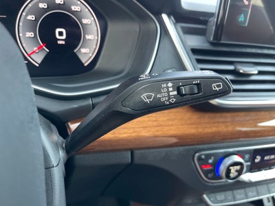 2023 Audi Q5 45 S line Premium quattro