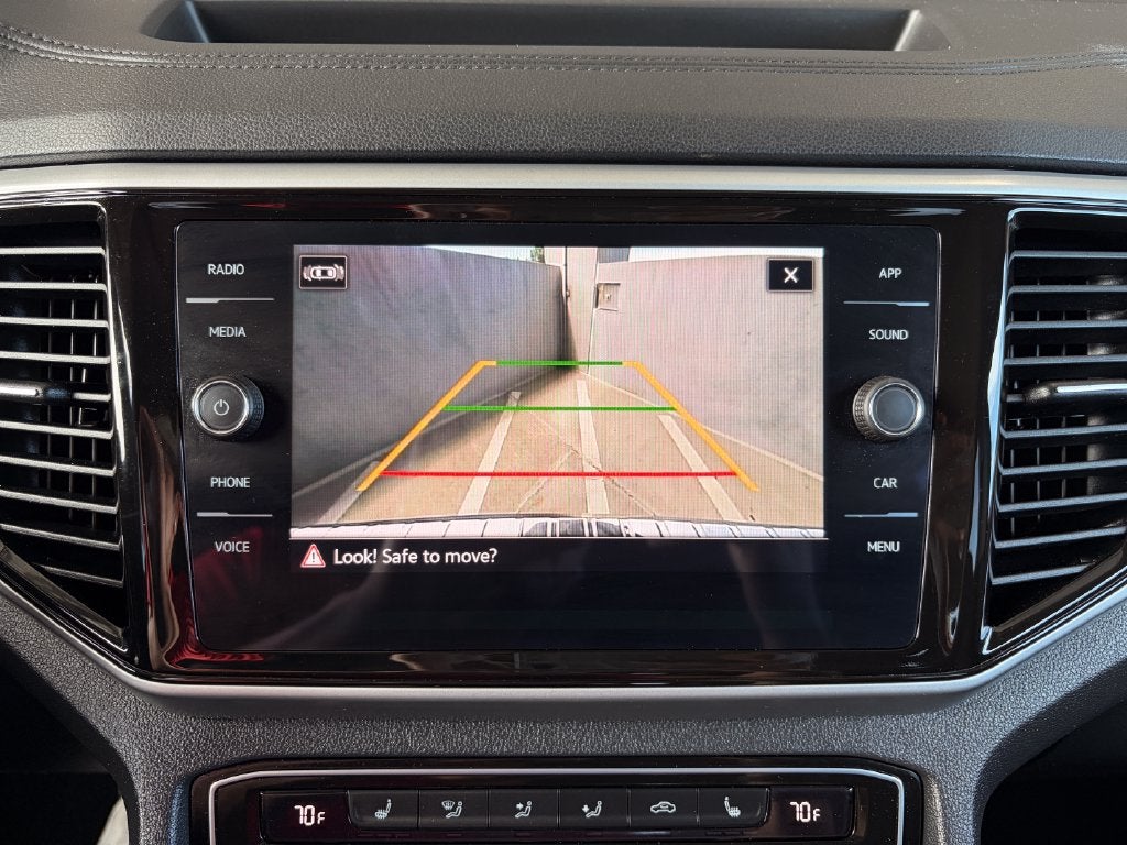 2023 Volkswagen Atlas 2.0T SE w/Technology