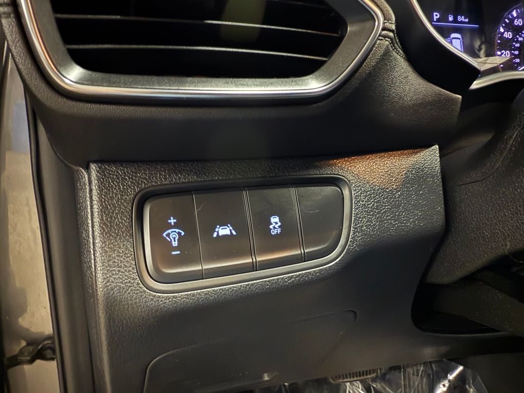 2020 Hyundai Santa Fe SE